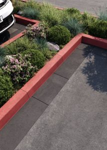 Бордюр тротуарний червоний