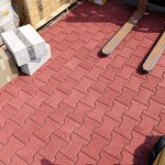 Бруківка Гантель червона