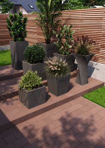 Бетонне кашпо для квітів чорне