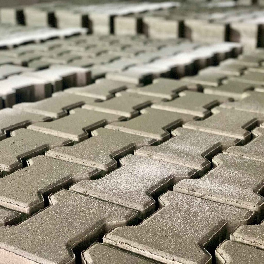 Бруківка це вид дорожнього покриття