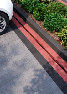 Водовідвід бетонний червоний