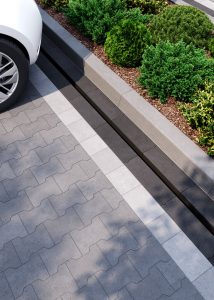 Водовідвід бетонний безрешіточний чорний